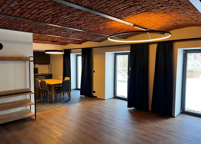 šestka 3* Staré Město